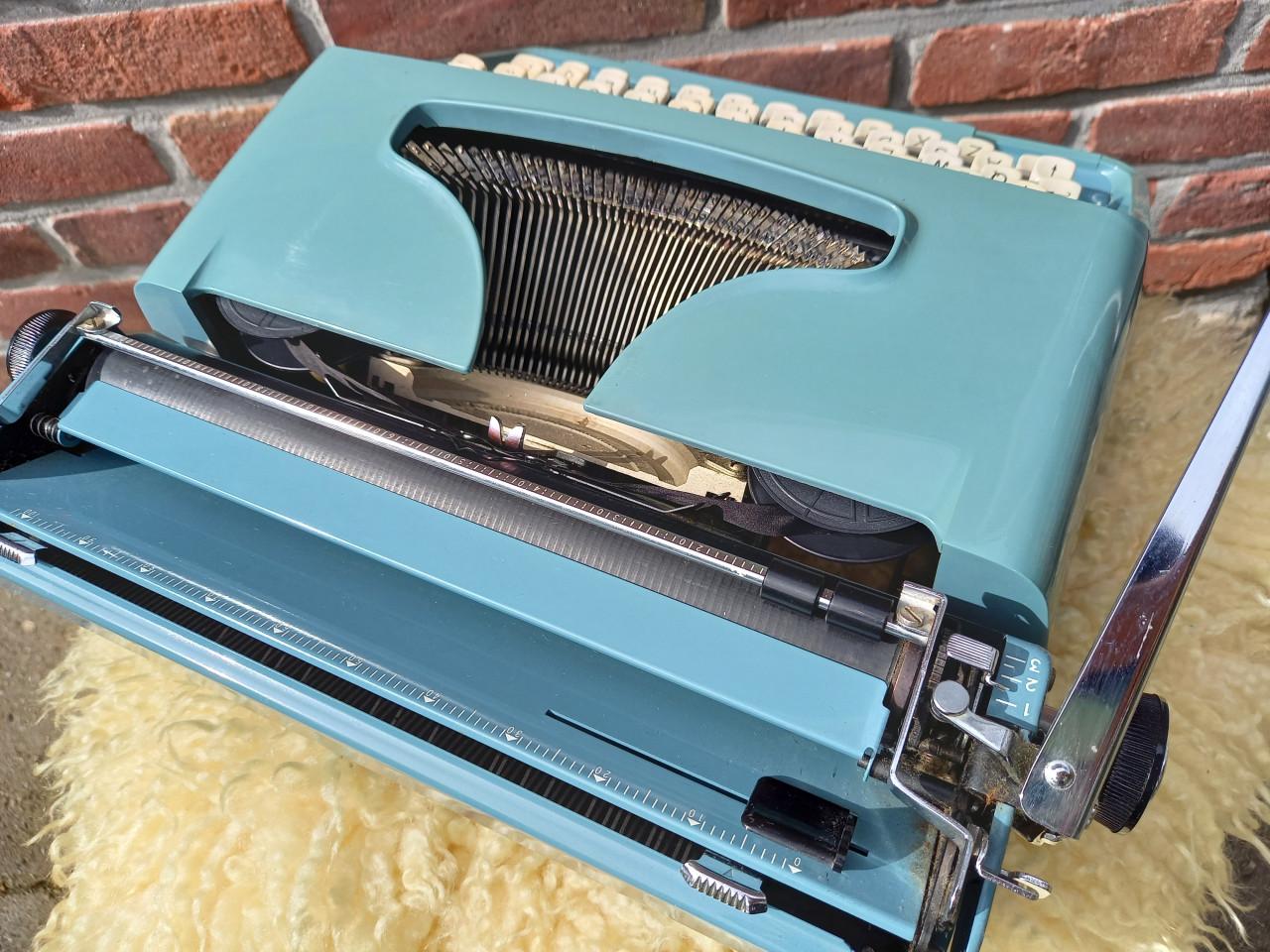 Remmington Ten Forty typmachine