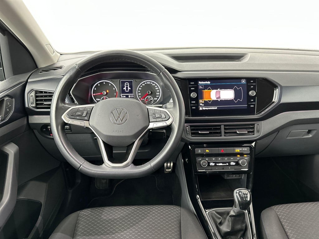 Volkswagen T-cross 1.0 tsi united beats camera lane