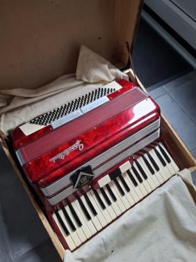 Frontalini accordeon 120 bas