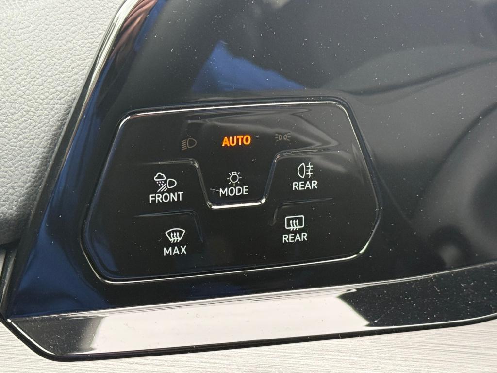 Volkswagen Golf 1.5 etsi style