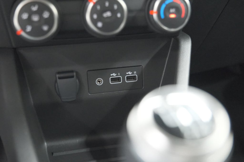 Renault Clio tce 90 evolution | camera | navigatie | apple carplay | parkee