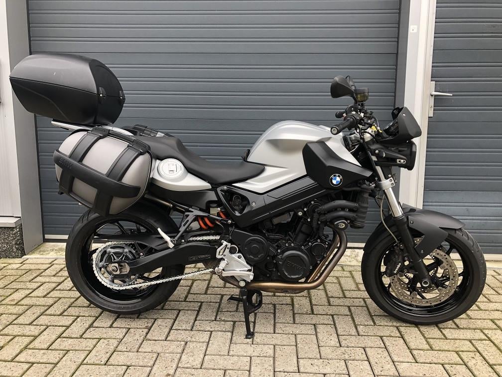 Mooie en complete BMW F800R uit 2010, 45 dkm, kofferset etc, rijklaar €4250