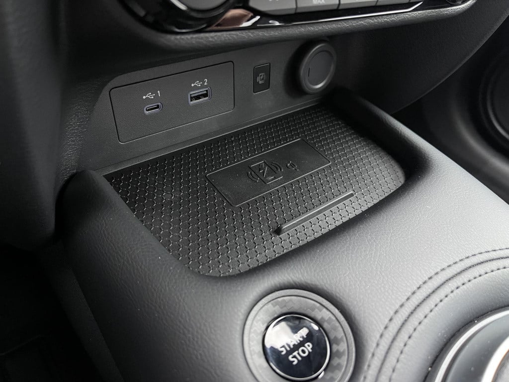 Nissan Juke 1.6 hybrid n-design technology + cold pack