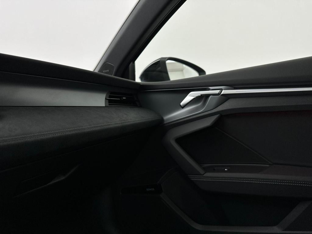 Audi Onbekend 1.5 e-hybrid s edition