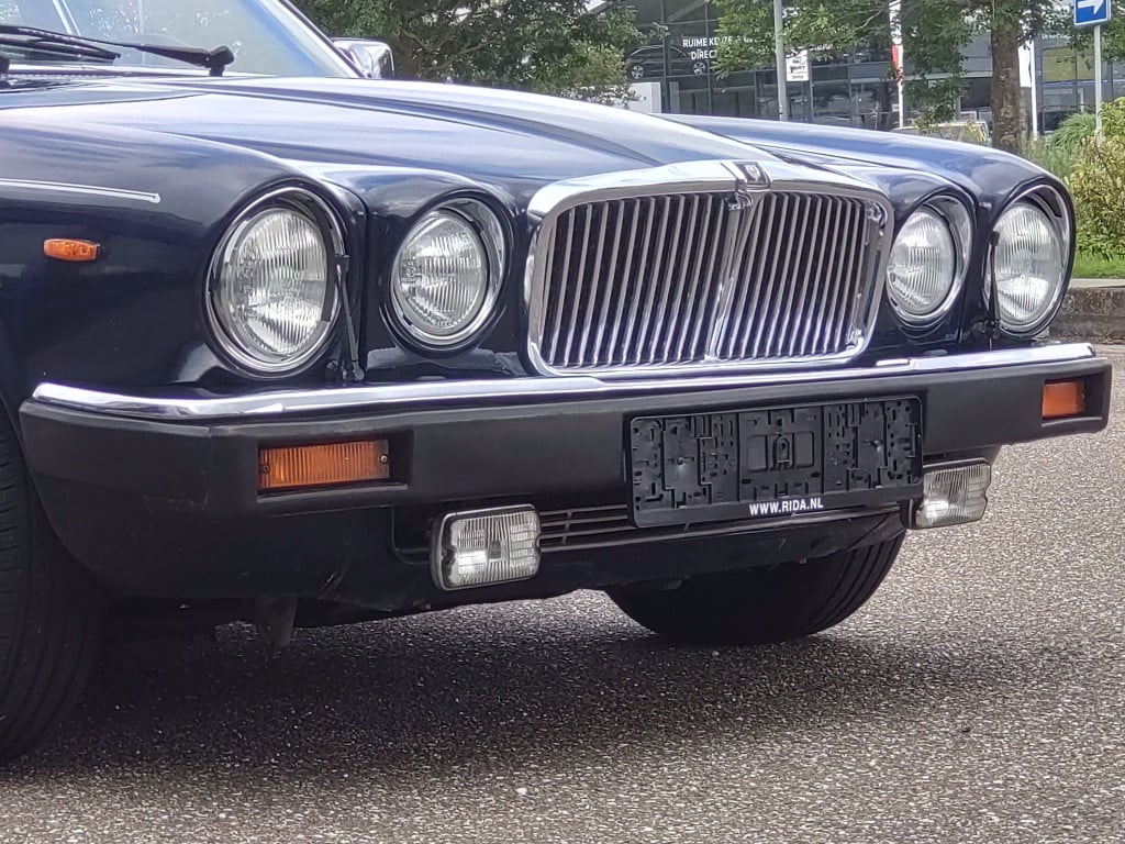 Jaguar Xj 12 serie iii