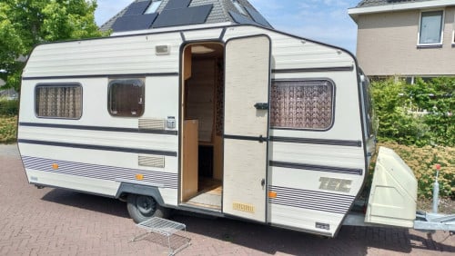 TEC 465 met voortent(en)