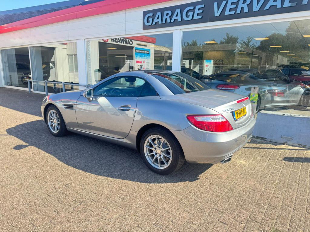 Mercedes-Benz SLK 200