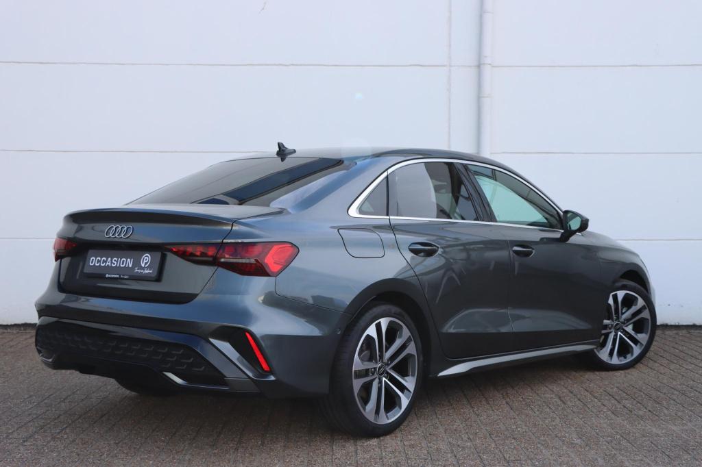 Audi A3 limousine 30 tfsi s edition 115pk s-tronic