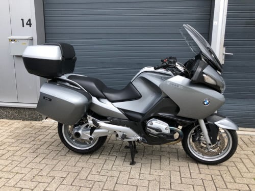 BMW R1200RT van 1e eigenaar met slechts 42 dkm, nieuwstaat €4850,-