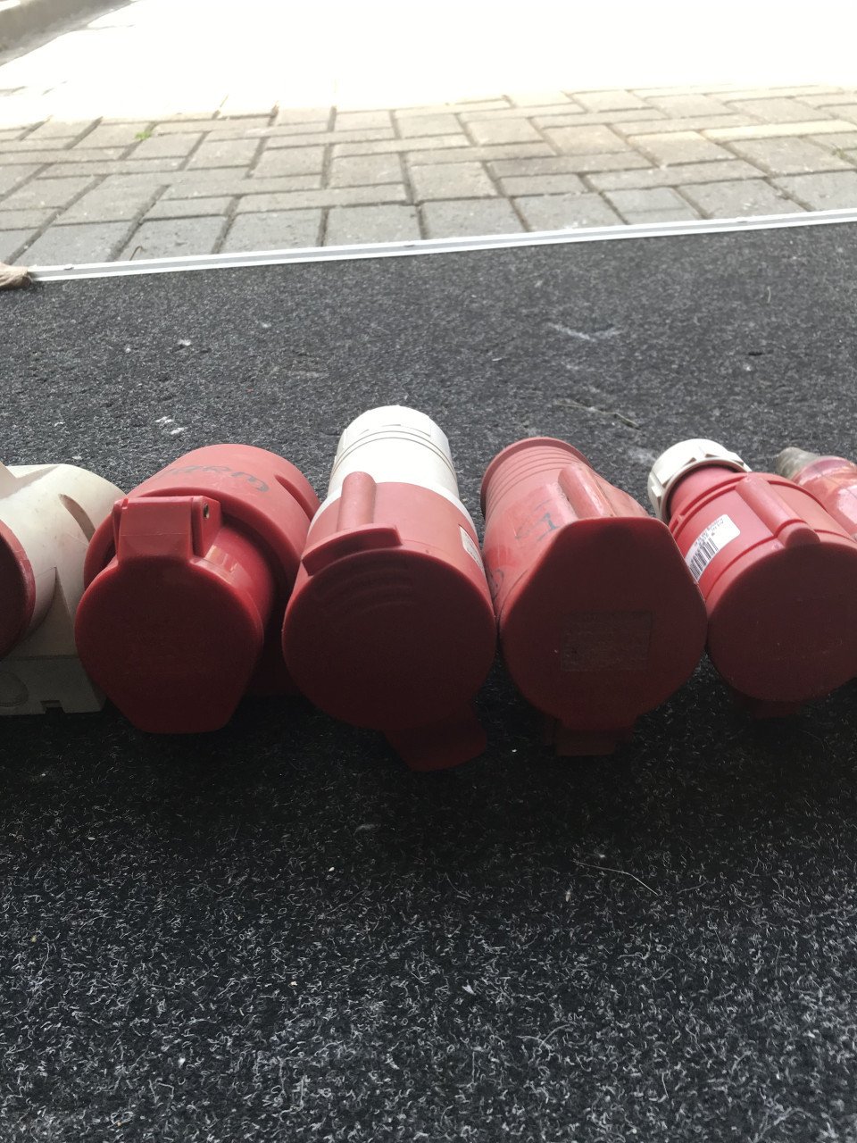 16 amp stekker 11 stuks