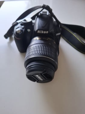 Camera Nikon D3100