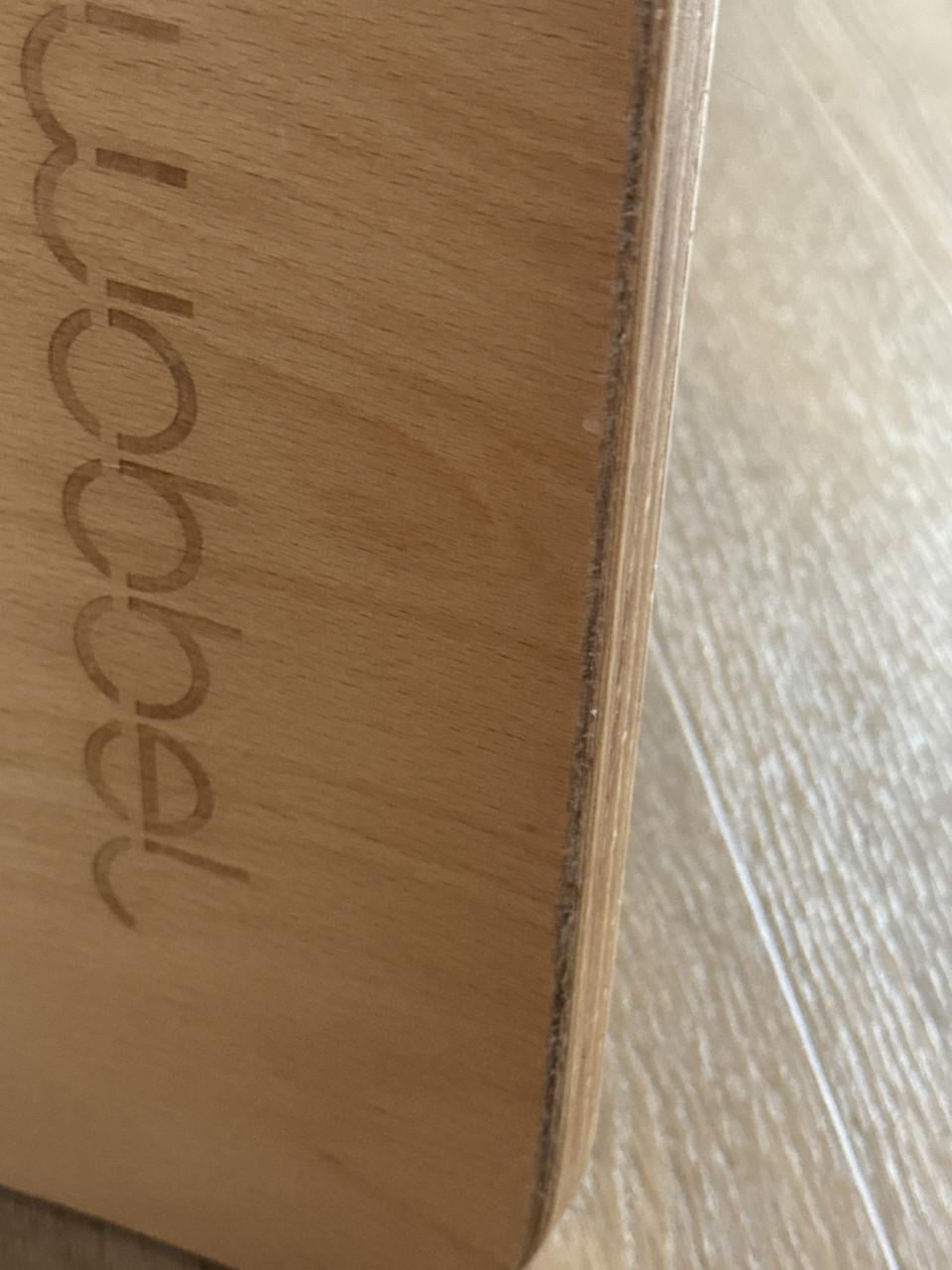 Wobbel balance board