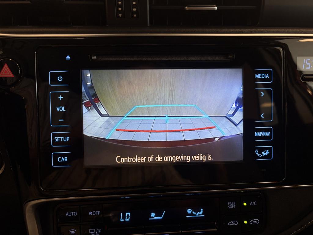 Toyota Auris 1.2t energy plus | trekhaak |