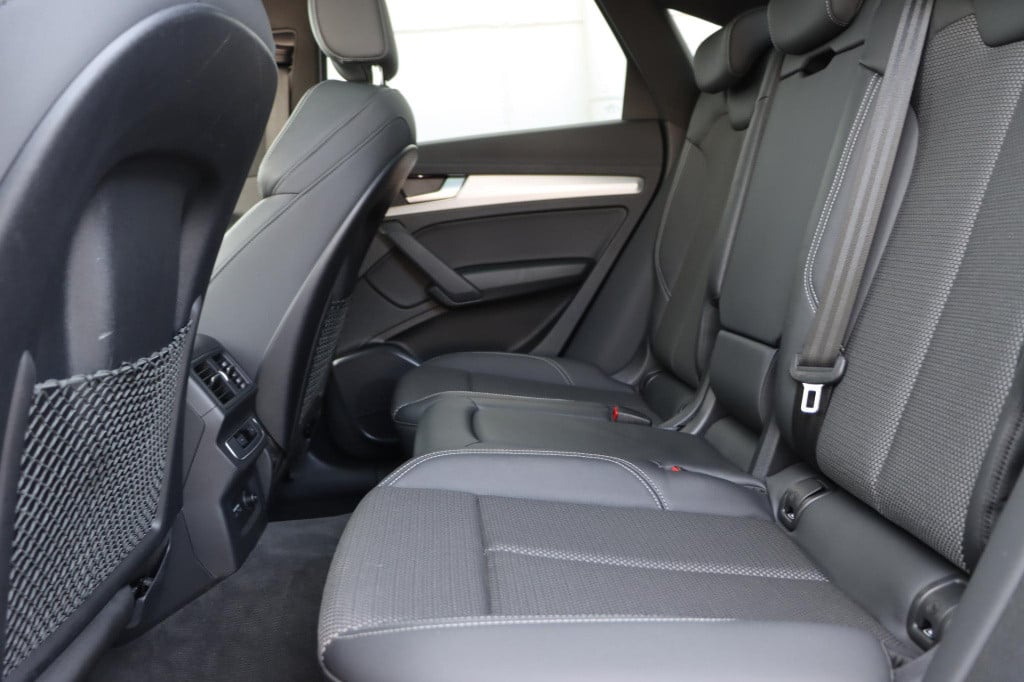 Audi Q5 sportback 55 tfsi e quattro s edition competition 367pk