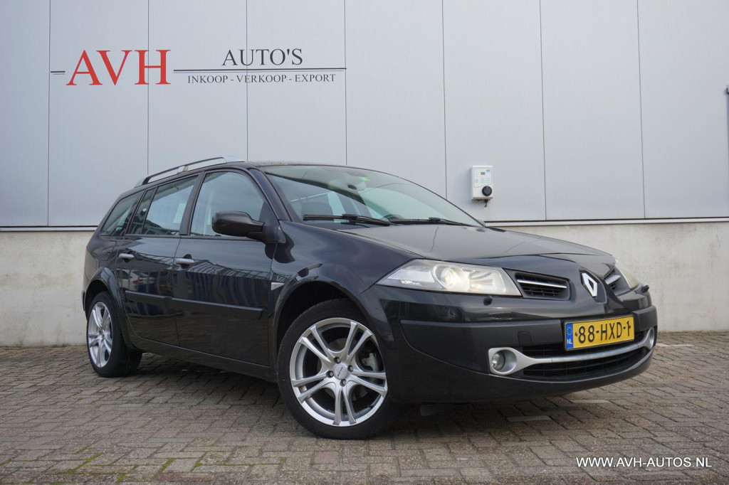 Renault Megane 2.0-16v tech line