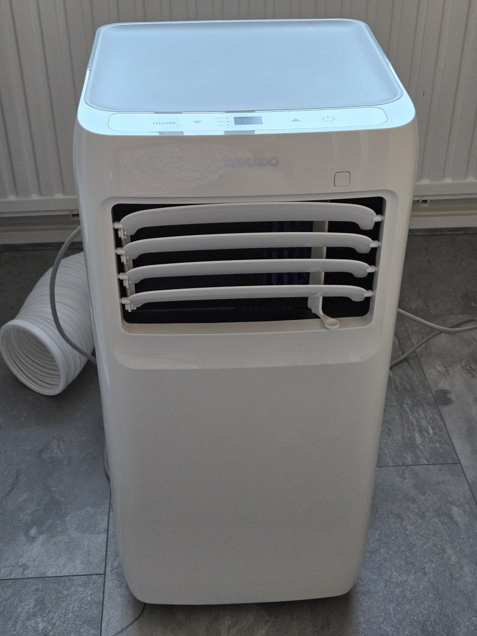 Mobiele airco Tomado 9000 BTU met afstandbediening