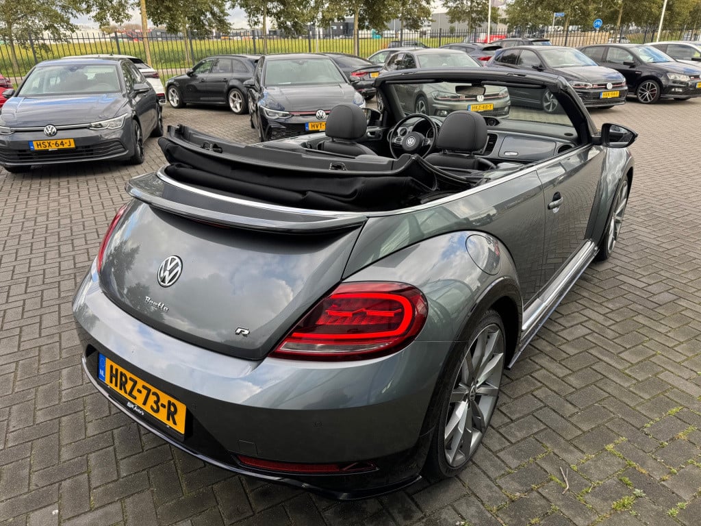 Volkswagen New Beetle cabriolet 1.4 tsi r-line * camera * led * 20 inch