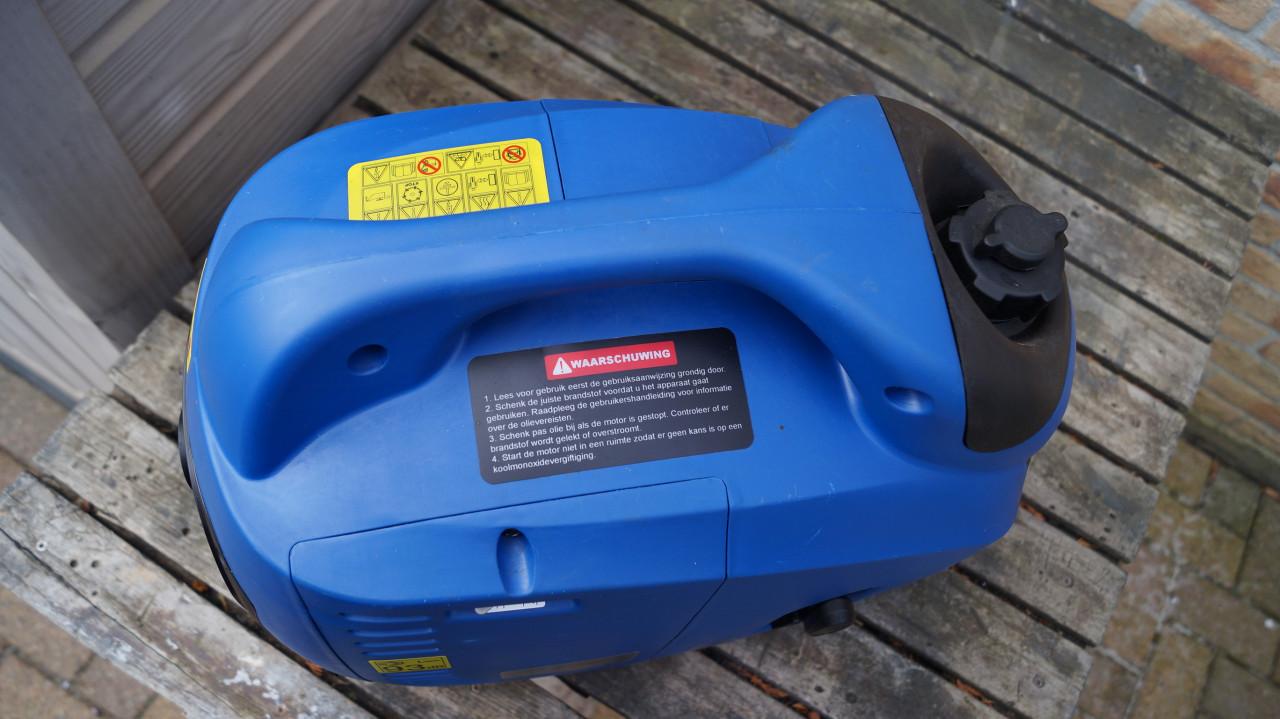 HBM 1500 Watt benzine interverter/generator 230V AC en 12V DC