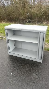 Roldeurkast archiefkast