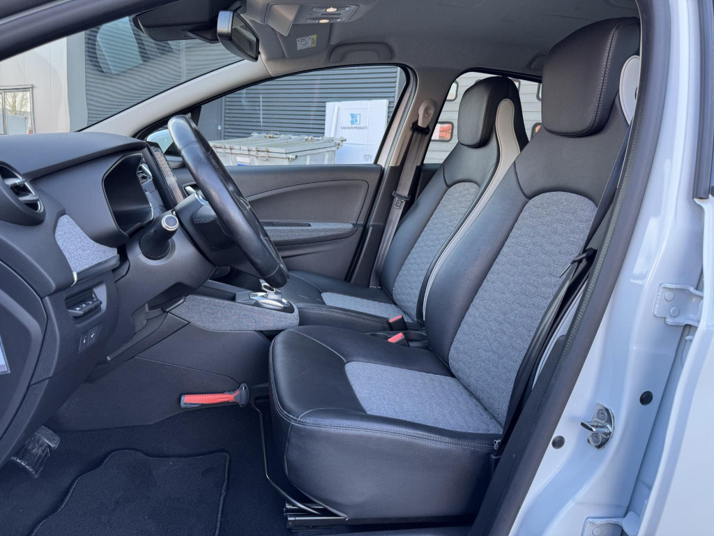 Renault Zoe r135 intens 52 kwh koopaccu + snellaadfunctie | navigatie | cam