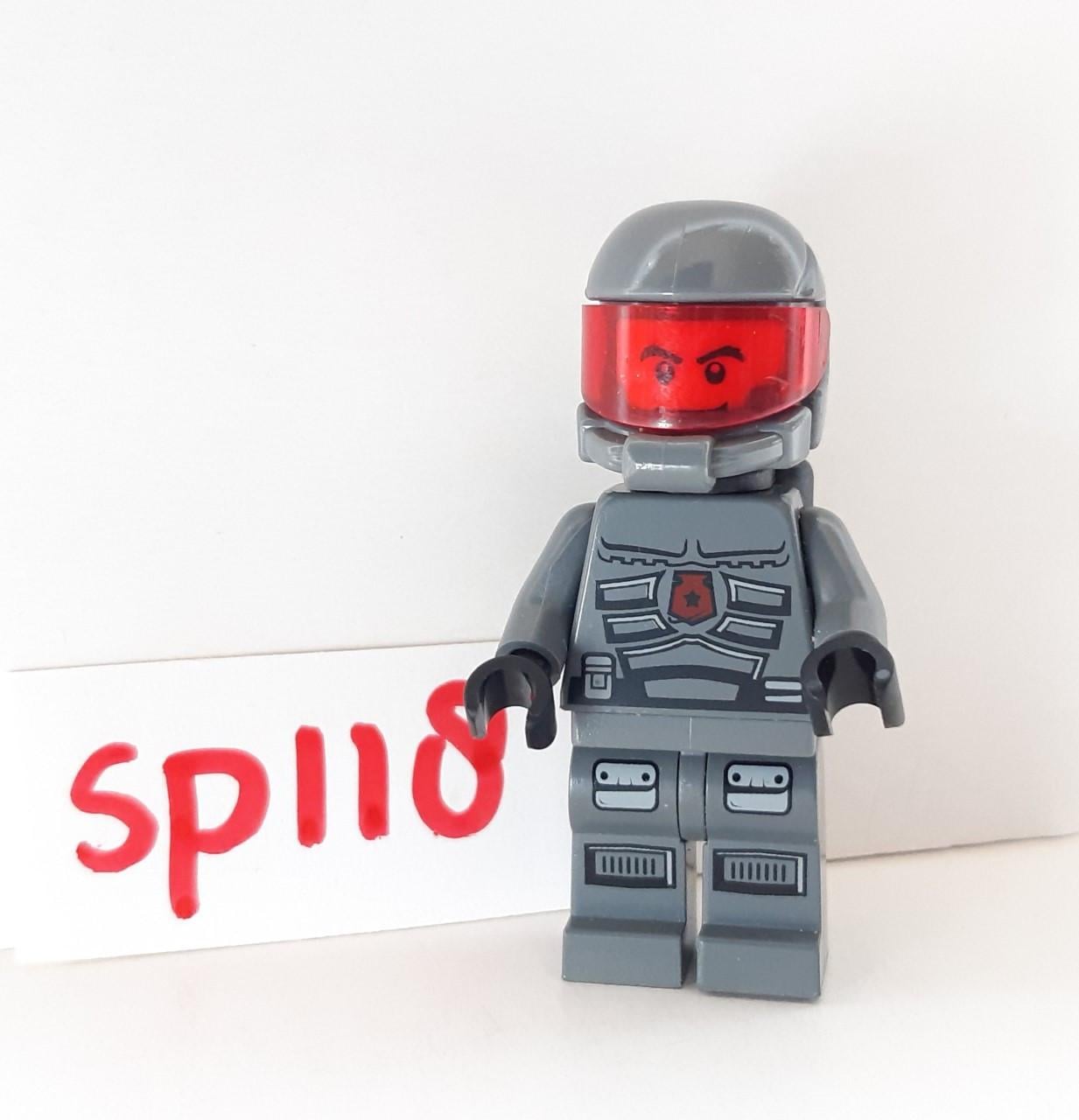 LEGO Minifigures Space Police 3: Officer 1, 2, 7, 10 en 14