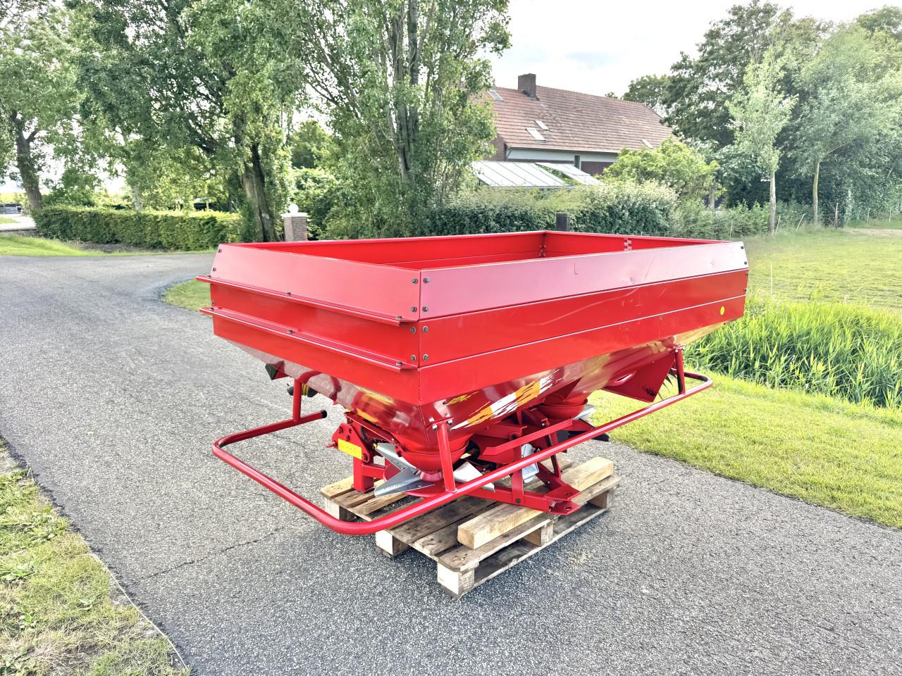 Nette Lely strooier 1600 Liter