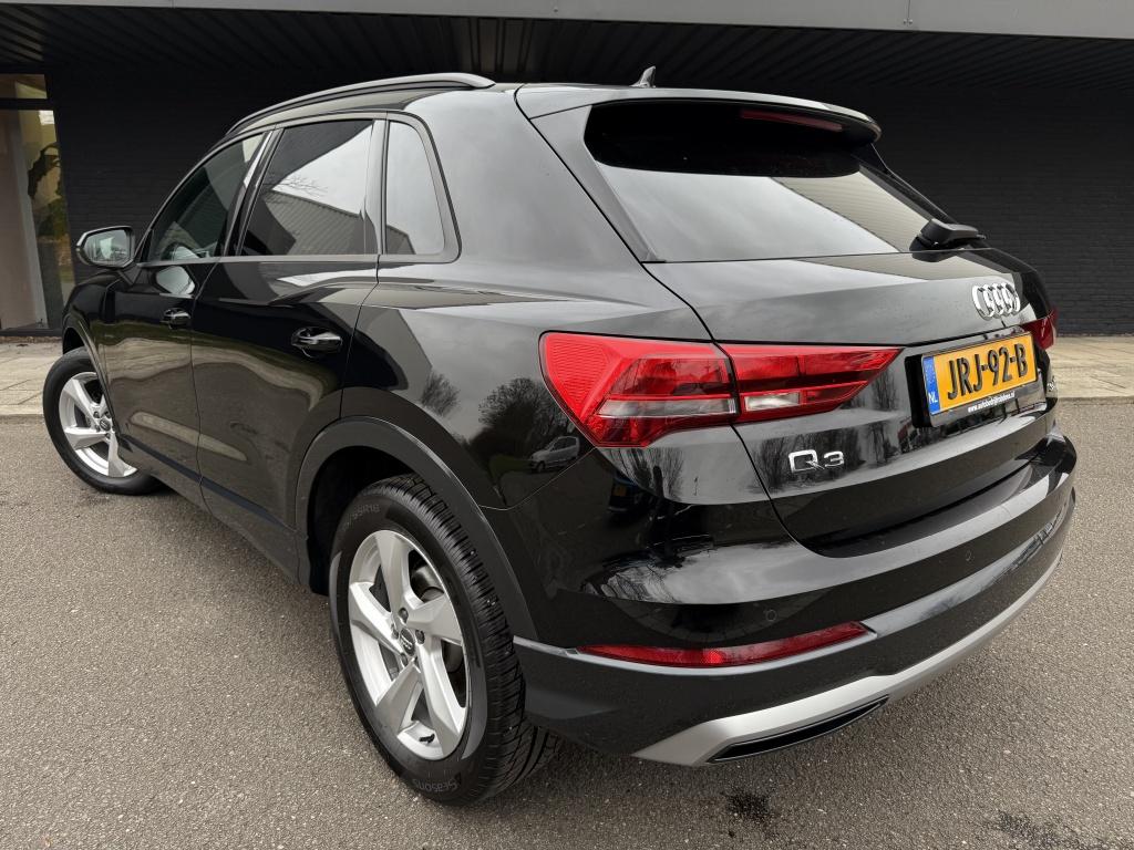 Audi Q3 35 tfsi pro line sport // dealeronderhouden //
