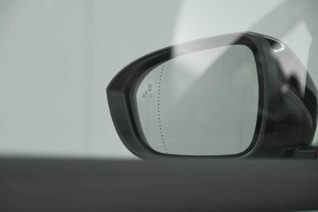 Renault Austral 1.2 e-tech full hybrid 200 techno | 360 camera | panoramada