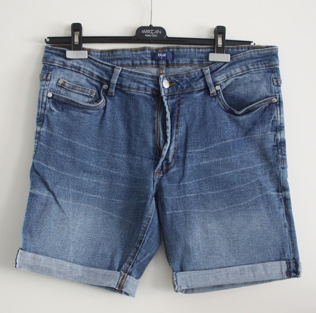 Korte broek  maat l