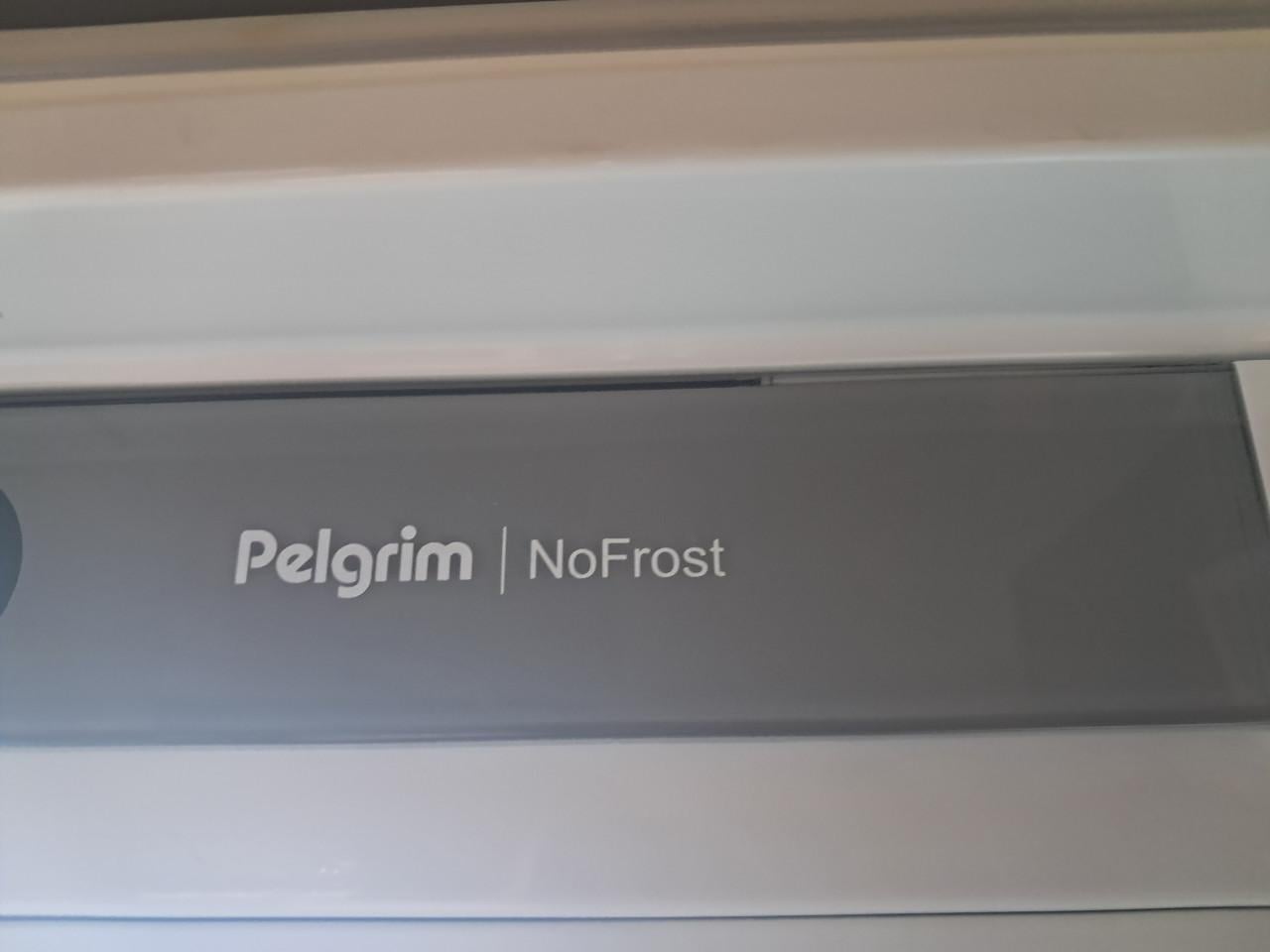 Inbouw vrieskast 180 cm hoog - PELGRIM NO-FROST