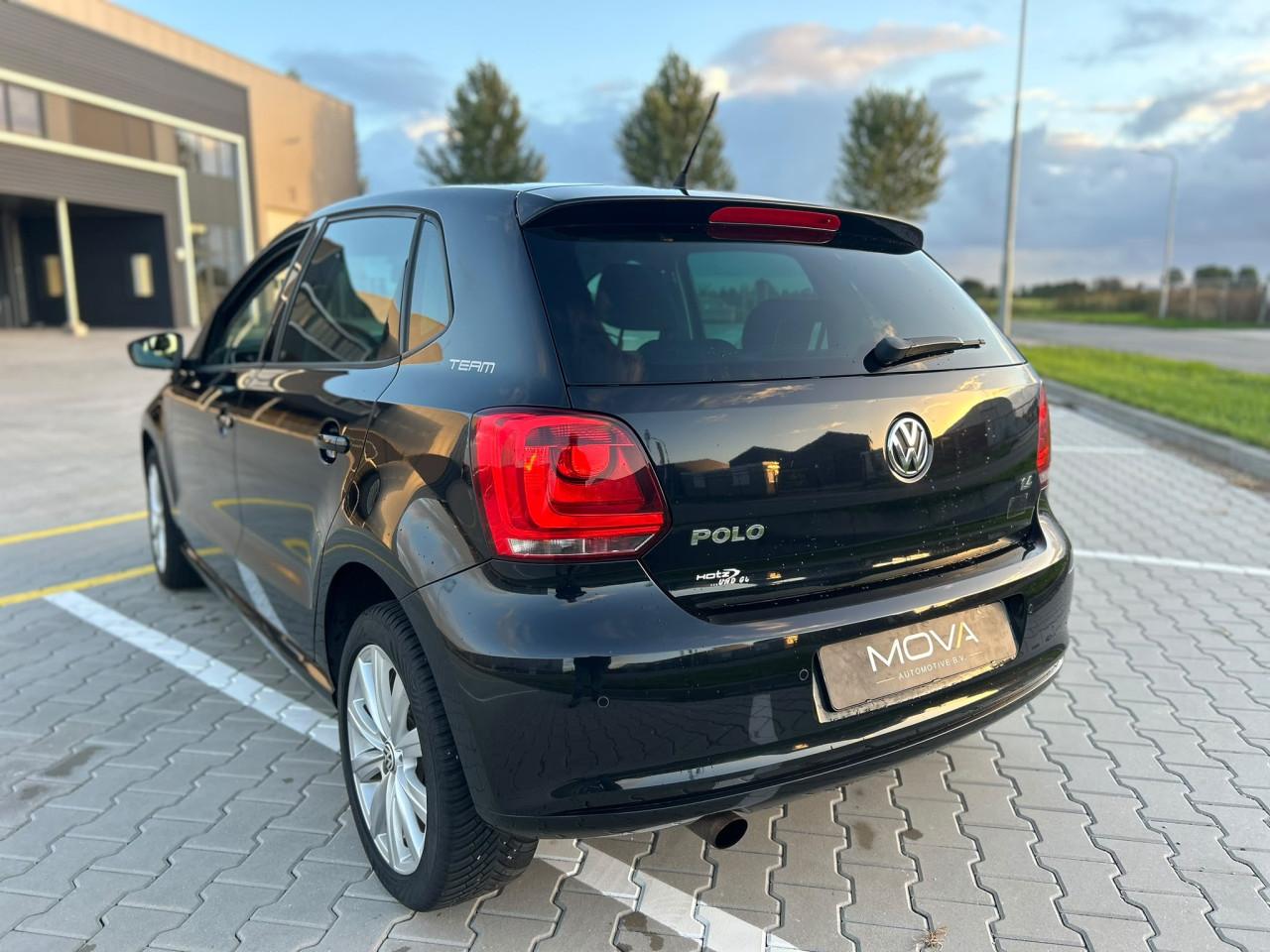 Volkswagen Polo 1.4-16V R-LINE|CRUISE CONTR|CARPLAY|AIRCO|
