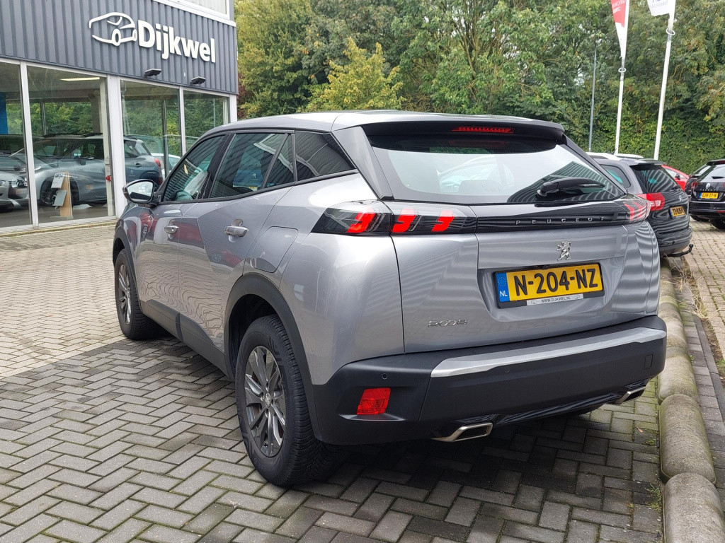 Peugeot 2008 suv 1.2 130 eat8 automaat active pack nav/cam