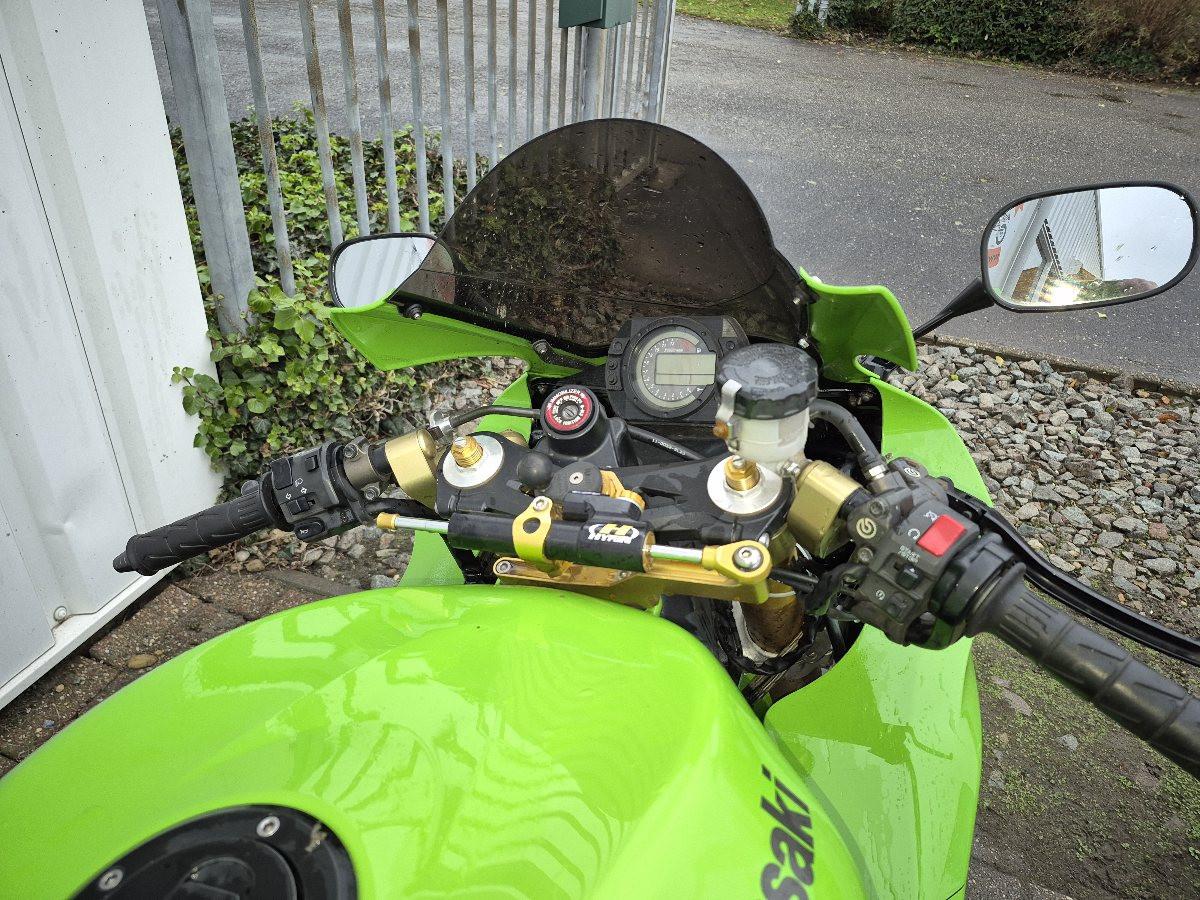Kawasaki Ninja ZX10-R