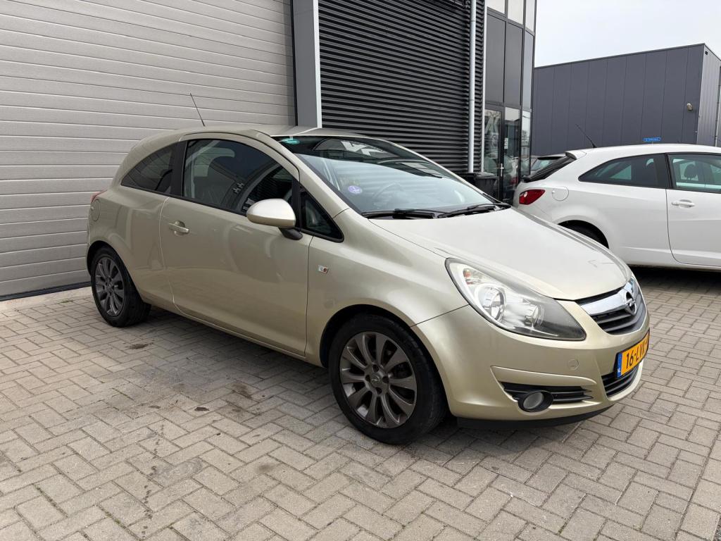 Opel Corsa 1.2-16v '111' edition/133.000 nap/cruise ctrl/airco/trekhaak/