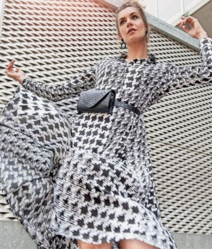 Zwart-wit door knoop Maxi jurk / blouse van Eksept van Shoeby Maat M
