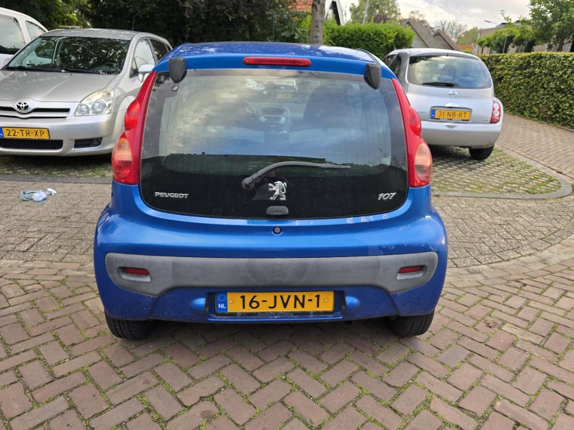 Te Koop: Peugeot 107