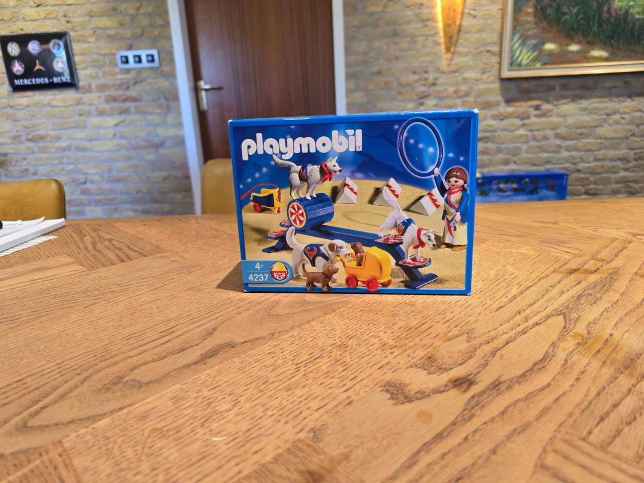 Te koop, nieuw in doos