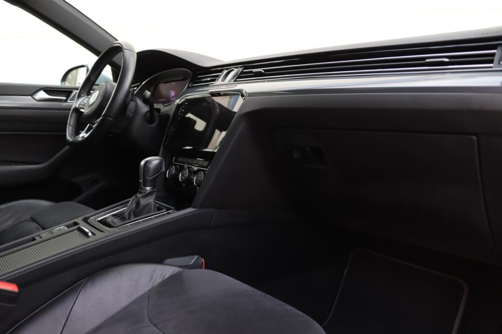 Volkswagen Arteon 1.5 tsi business r 150pk dsg7