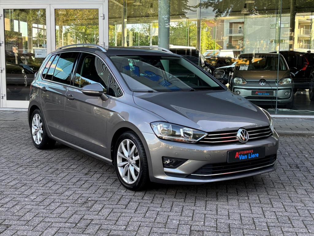 Volkswagen Golf Sportsvan 1.4 tsi 125pk dsg highline| trekhaak| navi|cruise