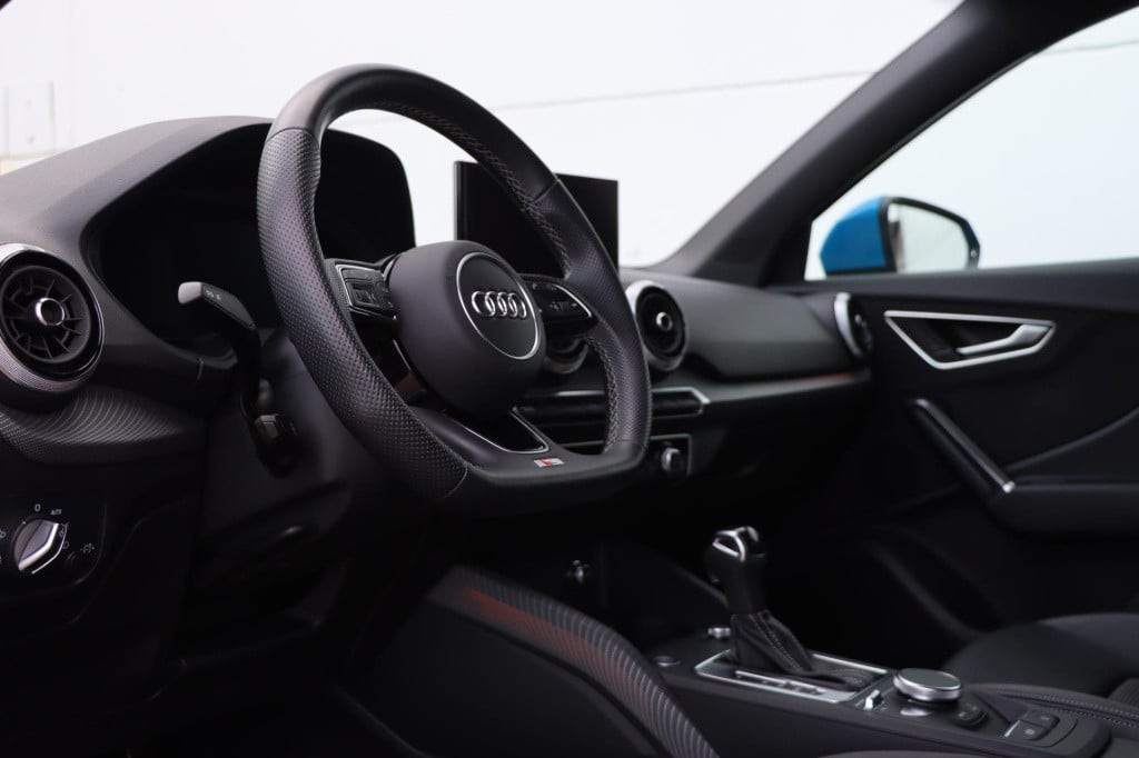 Audi Q2 35 tfsi s edition 150pk s-tronic