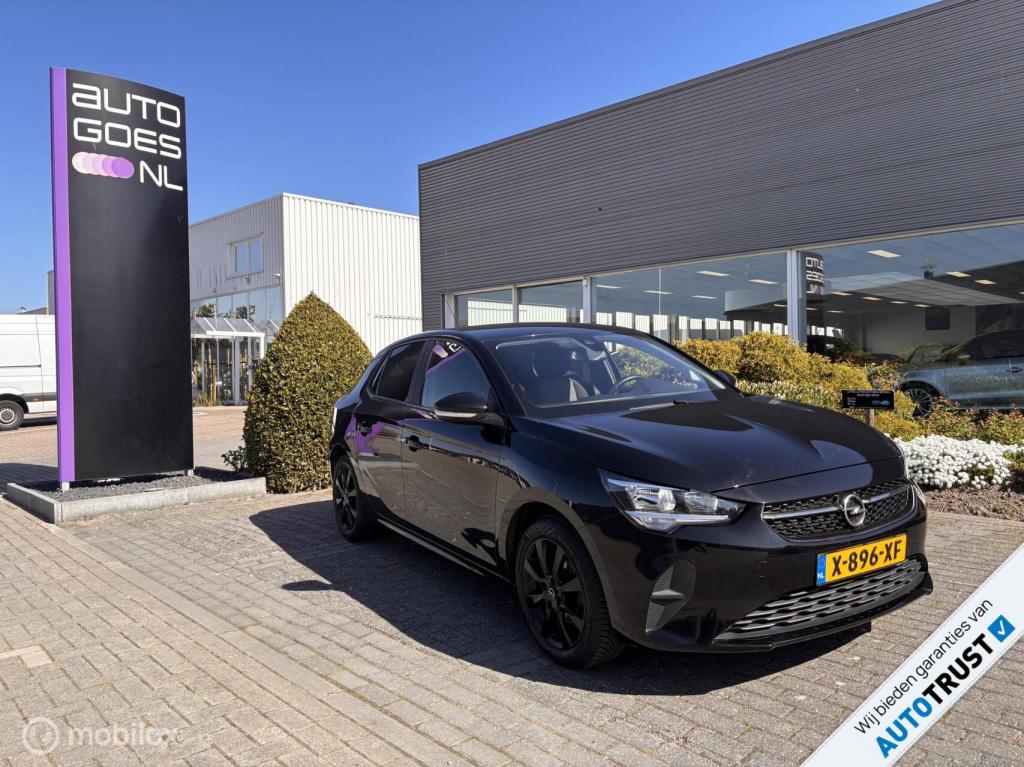 Opel Corsa 1.2 black line + nw d.riem