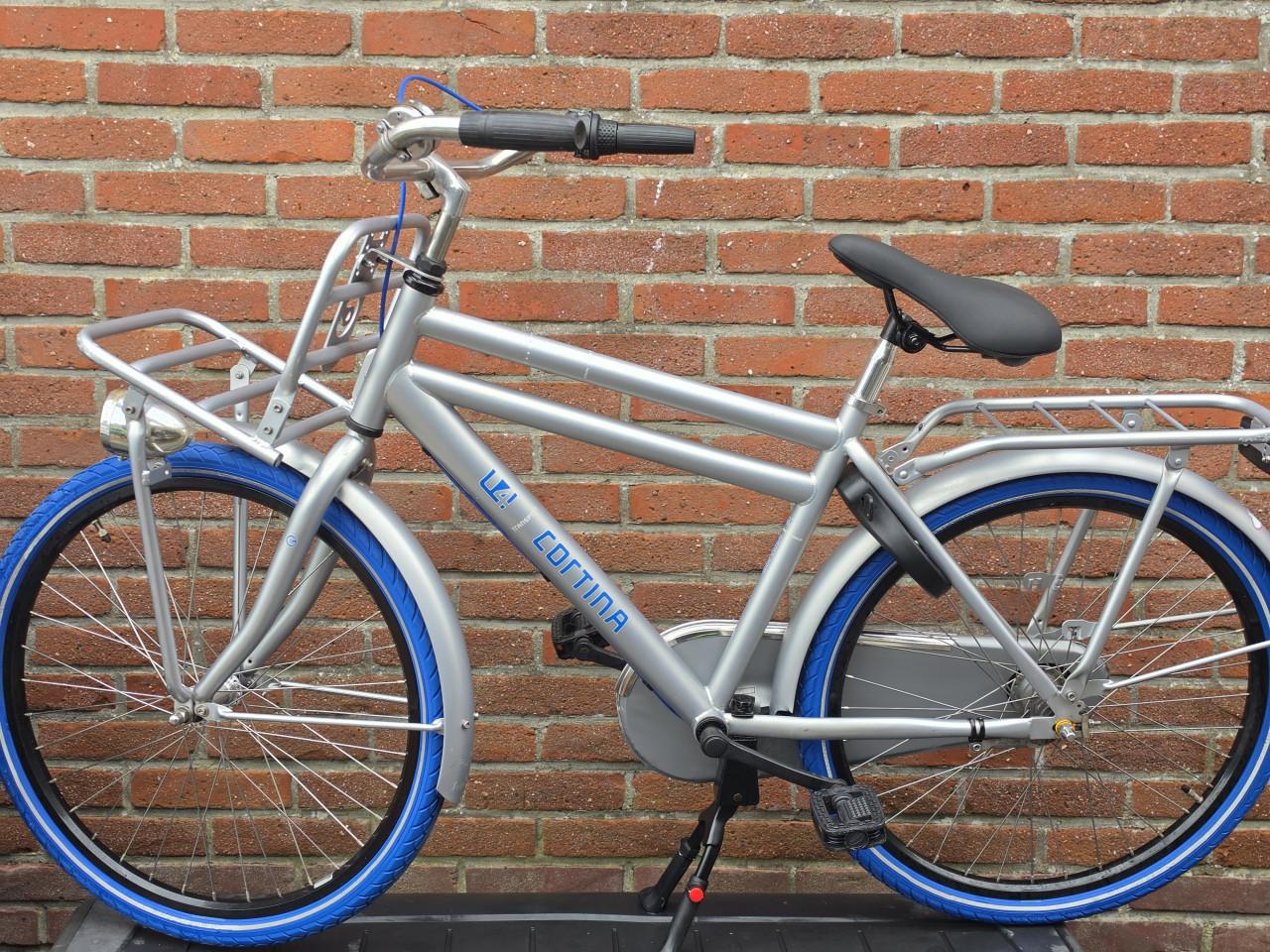 Cortina u4 24 inch transportfiets zilver jongens