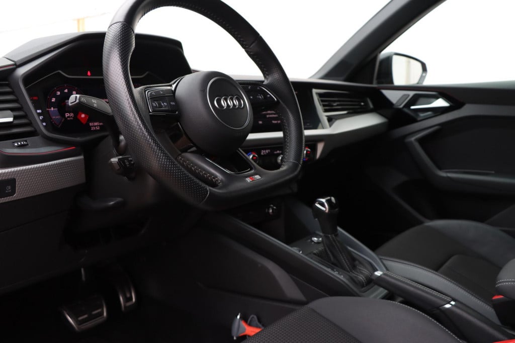 Audi A1 Sportback 30 tfsi pro line s 115pk s-tronic