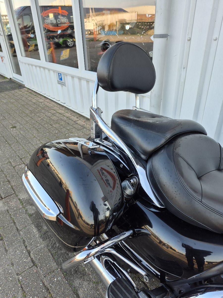 Kawasaki Vulcan 1700 Classic tourer