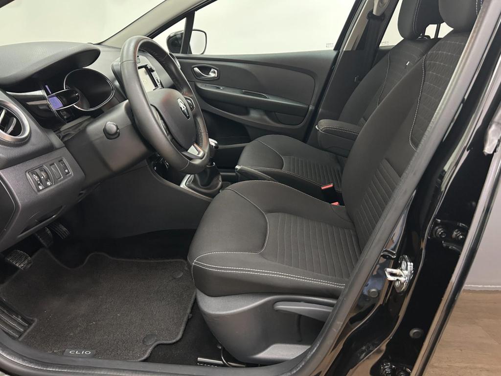 Renault Clio estate occasion 0.9 tce limited | zwart | airco | tweedehands 