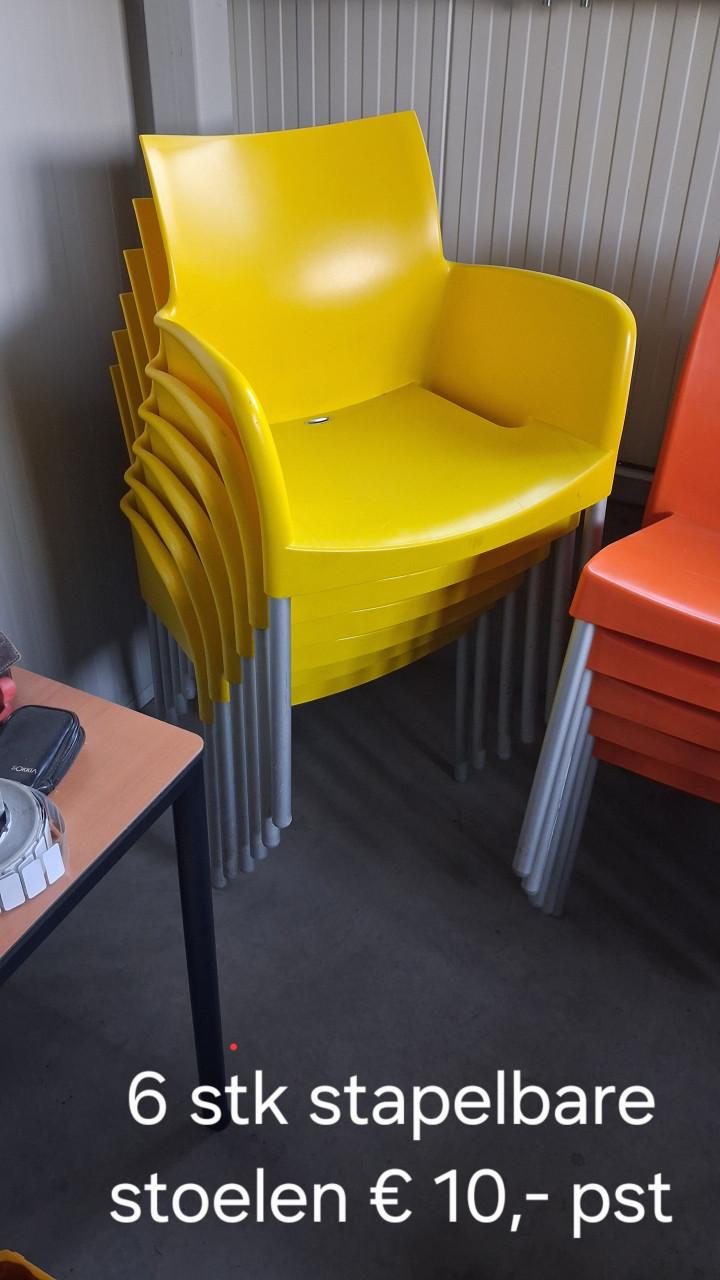 Stapelstoelen stoel