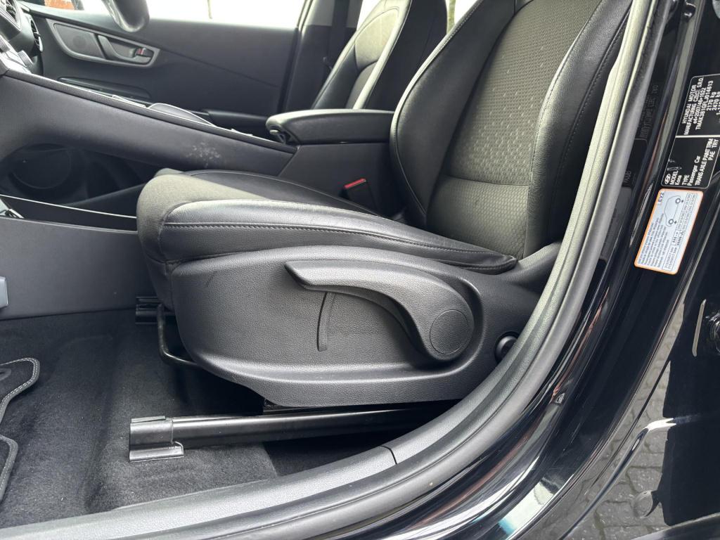 Hyundai Kona ev fashion 64 kwh design pack soh 95% 3-fase lader!