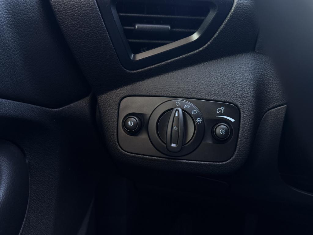 Ford Kuga 1.5 ecoboost st line | stoel/stuur verwarming | cruise | apple ca