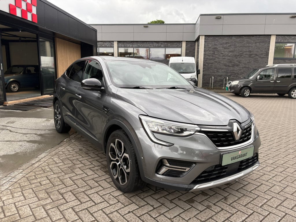 Renault Arkana 1.6 e-tech hybrid 145 intens