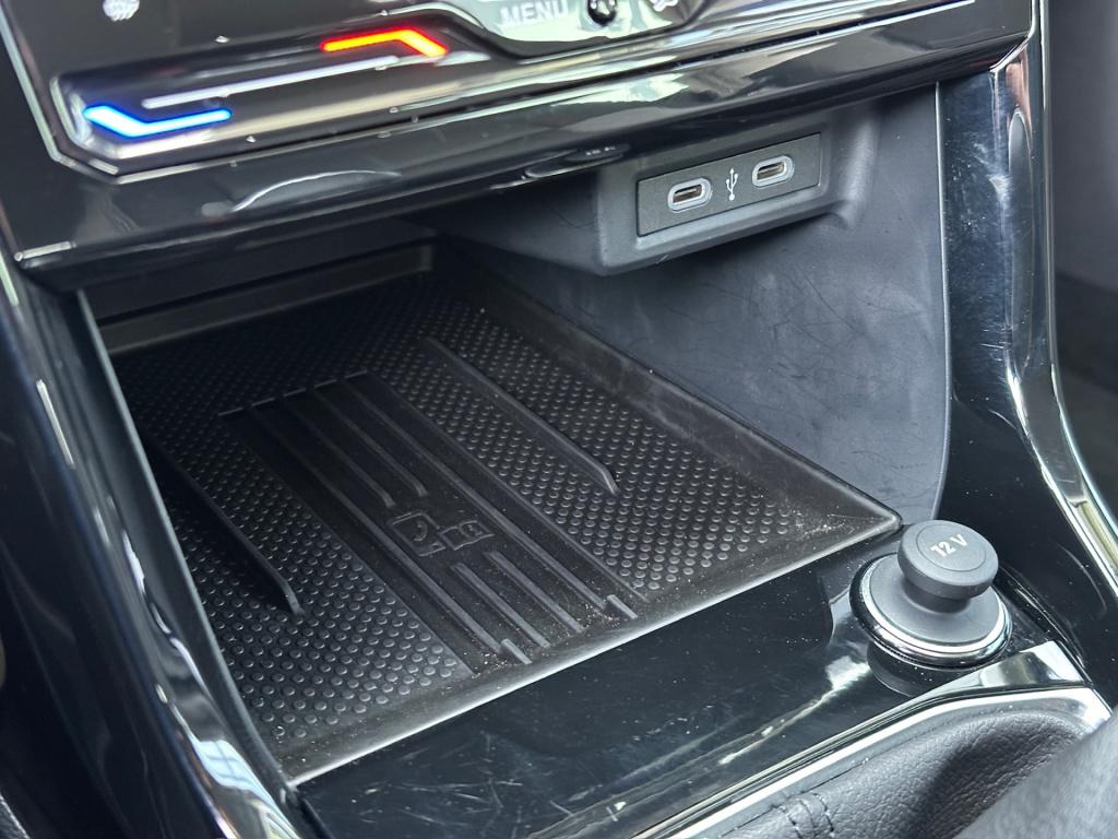 Volkswagen T-cross 1.0 tsi life | navi | climate | led | stoelverwarming | 